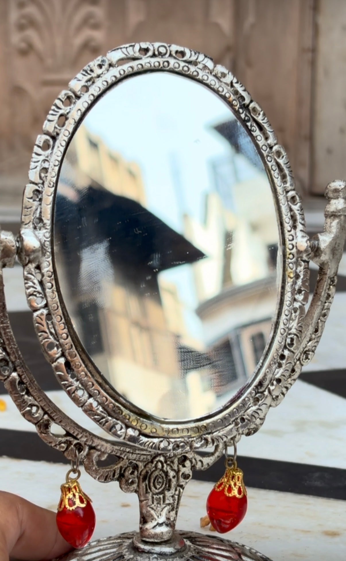 Stand mirror silver finish